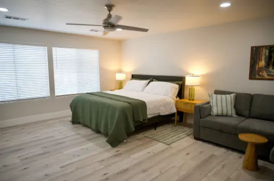 New 5BR Pool House near Sequoia w/ BBQ / 3700Sqft