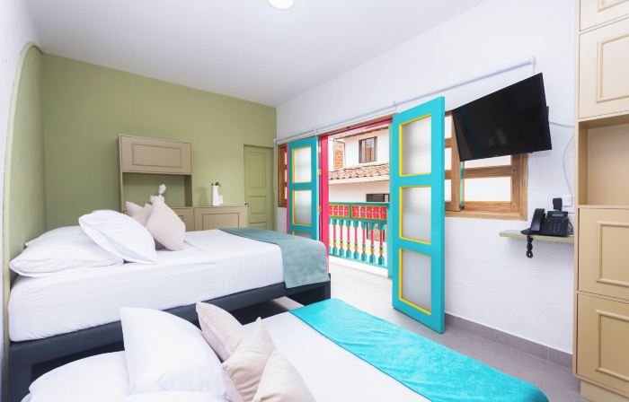 Hotel Chromatic