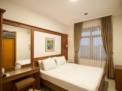 Corsica Hotel Hoteller i Cihapit