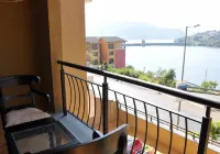 Lakeview 2-bedroom apartment with AC in Lavasa Hotels in Lavasa
