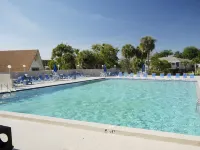 Cosy vacation cottage within walking distance of beautiful Lake Louisa