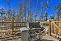 Sunset Mountain View Townhome and Winter Park Ski/Hike/Bike Hub