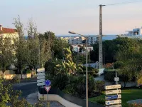 Detached 3-bedroom villa with private pool on Olhos de Água and Falésia beach