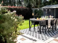 On the Veluwe in the woods, Boho style, kids & dog welcome, large fenced garden Ξενοδοχεία στην πόλη Epe