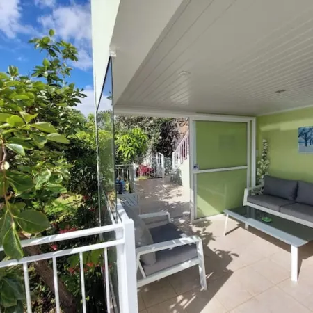 VIEWPOINT HOUSE