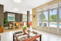 Villa with swimming pool and BBQ in the heart of nature near Valencia 25min