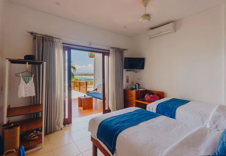 렘봉안 섬의 아름다운 해변 풍경