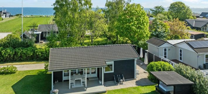 "Iven" - 140m from the Sea Hotels in Otterup