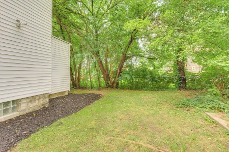 University of Akron Retreat: Dogs Welcome! Отели рядом с достопримечательностью «Университет Акрон»