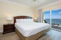 Crystal Shores West 807 โรงแรมใน