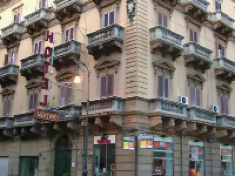 38 Aira Hotels Hoteles en Palermo