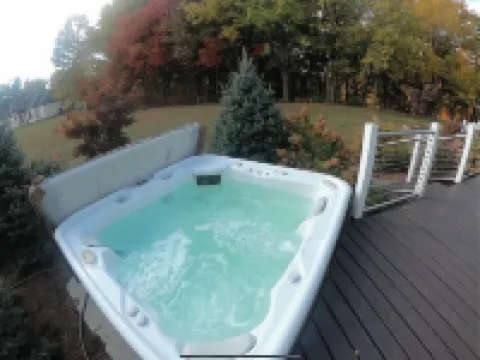 A Luxury Family Mill Creek Lake Retreat Hotels in Clark County