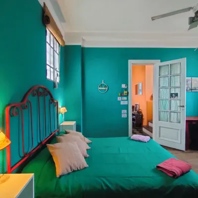 Casa Reina Palermo Queens Hotel dekat Stasiun Estación Flores