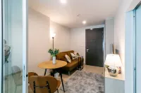 TC Contel at Bts Samrong