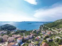 Apartment in Zadar with free wifi - 2-Star
