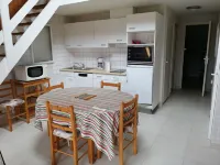 Apartment F 3 sea views and direct beach and ocean access