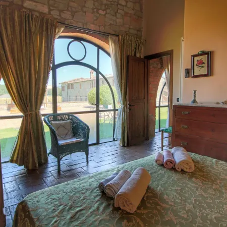 Cottage in Todi with Pool and Terrace