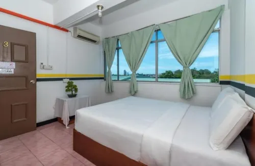 Sutera Inn Inanam - Inns