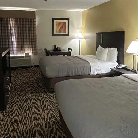 Quality Inn & Suites Clemmons I-40