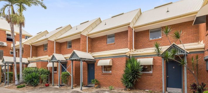 Spring Hill Terraces Motel & Apartments Ξενοδοχεία στην πόλη Spring Hill