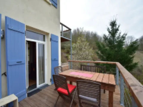 Mansion in Cuzy with Pool and Scenic Views Hotels in Cuzy