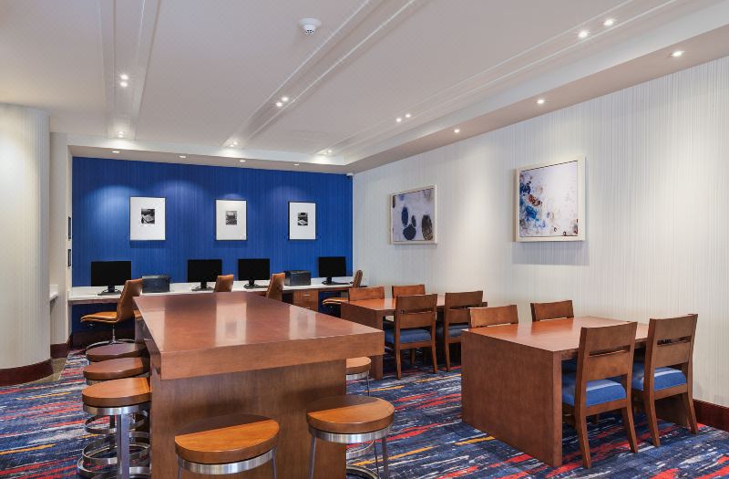 Holiday Inn Express & Suites SAN Francisco Fishermans Wharf by IHG photo 5