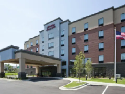 Hampton Inn & Suites Minneapolis West/Minnetonka Hotels in Minnetonka