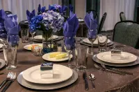 Holiday Inn & Suites DENVER TECH CENTER-CENTENNIAL by IHG - breakfast