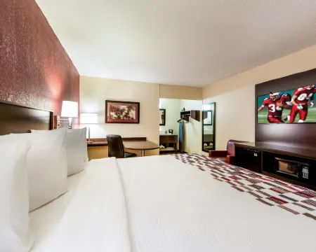 印地安那馬里昂紅屋頂酒店 馬里恩酒店