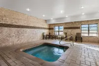 Comfort Suites - Hot Tub
