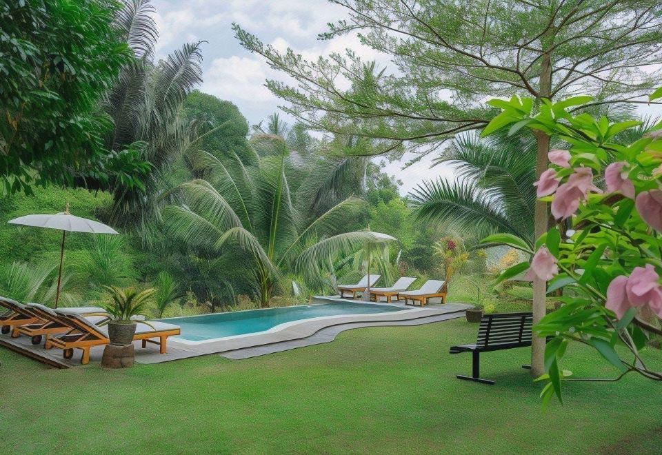 Bali Sesandan Garden Images