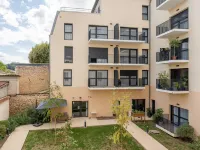 Quality Suites Périgueux Hotels in Perigueux