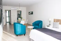 Ramada Residences by Wyndham Puerto Madryn CQ Mitre - 2-Star