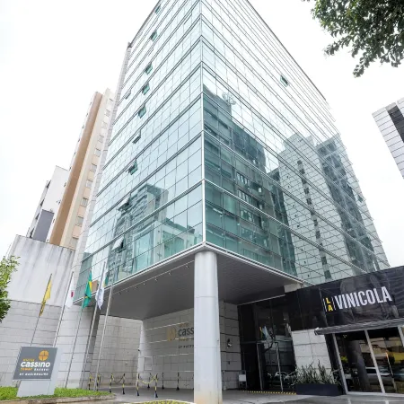 HOTEL CASSINO TOWER SAVASSI Отели рядом с достопримечательностью «Торговый центр Boulevard Shopping»