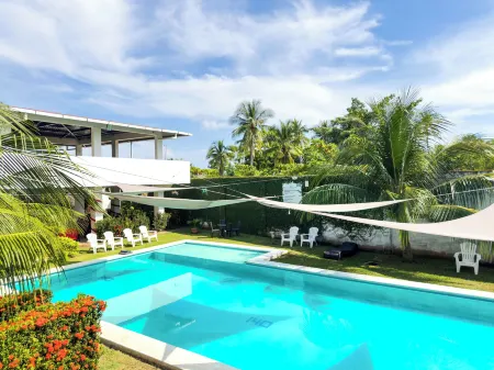 Hotel Majahual Resort Отели рядом с достопримечательностью «Playa El Majahual»