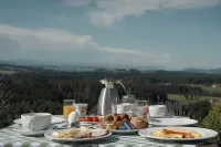 Berghotel Jägerhof - breakfast