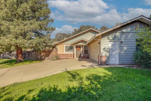 Pet-friendly Yard! Home 3 Mi to Sky River Casino - 3-Star