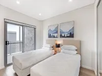 3-Bed Apartment in Beautiful Kiama with Study Nook