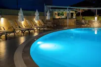 Konstantinos Hotel & Apartments 2 - Pools