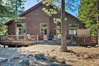 Truckee Escape w/ Hot Tub Near Ski Resorts - مسبح