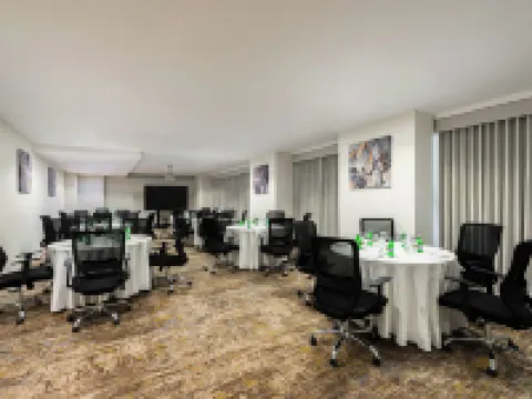 เอลิอัน ทาวเวอร์ อัลซาฮาฟา โรงแรม โรงแรมในริยาด