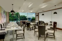 The Fern Residency Rajkot, Series by Marriott - breakfast