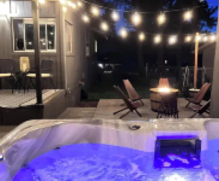 Flagstaff Forest Retreat • Hot Tub • Fire Pit • Fully Fenced Yard • Pet Friendly