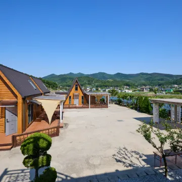 Ganghwado Goryeohoban Pension Отели рядом с достопримечательностью «Горная крепость Канхва»