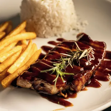 Ramada by Wyndham Macae Hotel & Suites