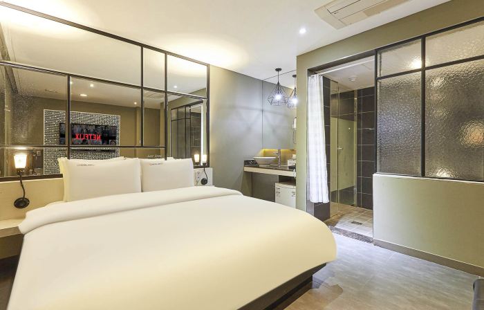 Hertz Hotel by onyu stay