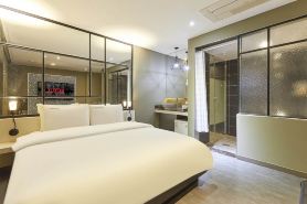 Hertz Hotel by onyu stay