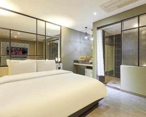 Hertz Hotel by onyu stay Hotels near Gallery All