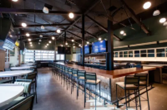 Four Points by Sheraton Edmonton Gateway