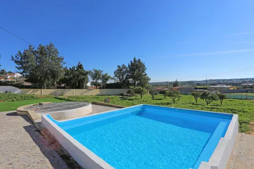 X 05 - 1 Bed Apartment in Quinta da Ponte - 3 stelle